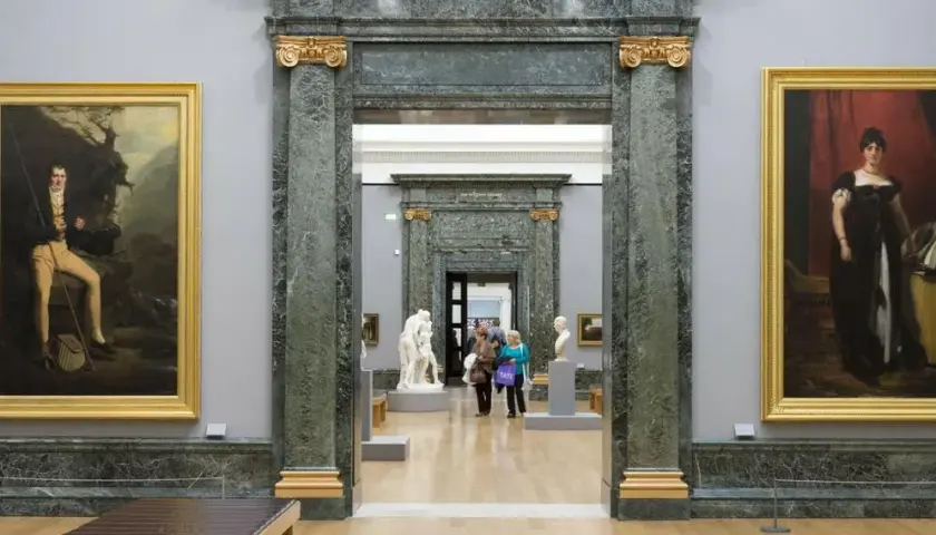 Muzeum sztuki współczesnej Londyn: Fascynujące wystawy i historia